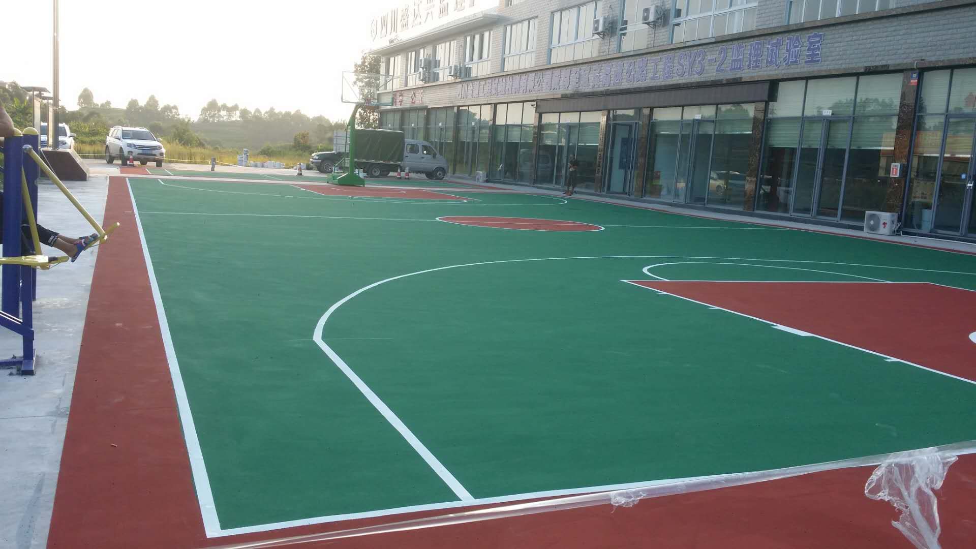 丙烯酸籃球場